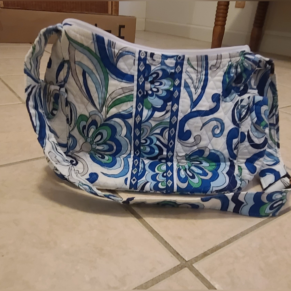 Vera Bradley Quilted Patterned Bag Small Bleeding On Fabic See Pics Crossbody